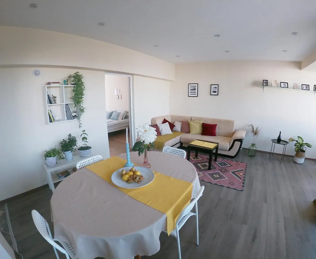 By The Cathedral - Top Center - 2 Bedroom Flat Варна